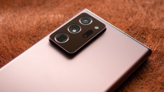 Best Camera Phone: Is The iPhone Or Samsung Phone Better?