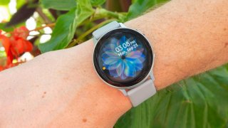 Best Smartwatch In India: Best Options In 2021 For Different Budgets