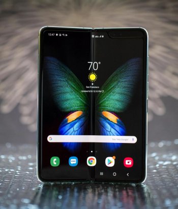 Galaxy Fold Is Official in India At A Massive Price Of Rs. 1,64,999