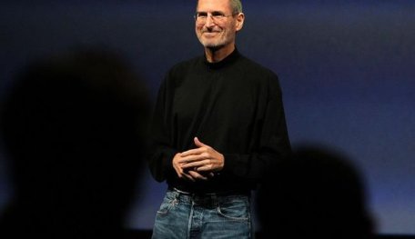 Steve Jobs Wore The Same Outfit Everyday And Here's Why