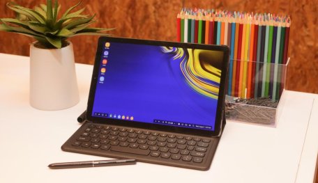Samsung Galaxy Tab S4 Review: A Great High-end Tablet For Entertainment, But Not Laptop Replacement