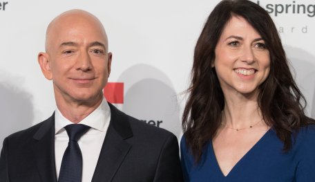 Jeff Bezos’ Wife May Get 67 Billion USD After The Divorce