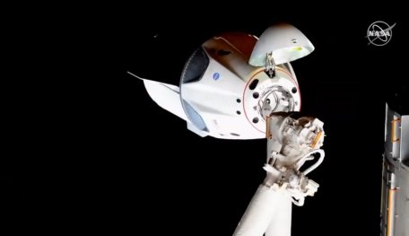 For The First Time Ever, Humans Enter SpaceX Crew Dragon In Space