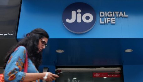 Jio Gains 9.3 Million New Subscriptions, Vodafone Loses 3.5 Million