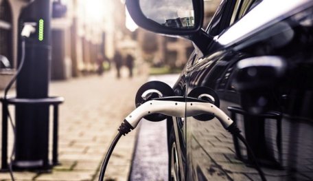 India To Have Its First Highway For Electric Vehicles By 2020