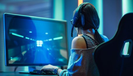 Famous Streamers On Twitch Are Moving To Facebook