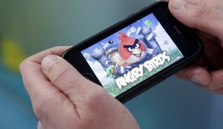 Angry Birds Is The First Mobile Game To Get Over 1 Billion Downloads