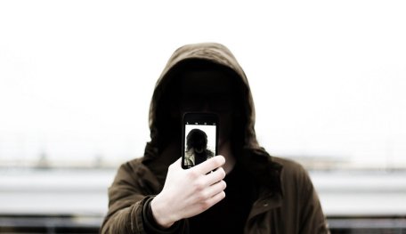 Man Forced To Pay Bank Loan He Didn’t Take Because Of His Stolen Phone