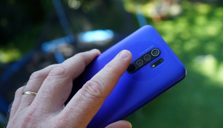 Best Phones Under 10000 For Camera: Our Top Picks & Detailed Reviews - December 2020