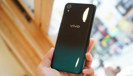 vivo y1s jio