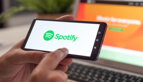 Spotify Keeps Pausing? Here Is How To Fix It