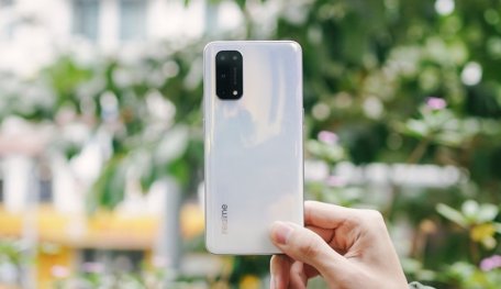 Realme X7 Pro 5G Review: Great Mid-Range Smartphone With Some Compromises