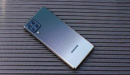 Best Phone Under 30000 In India 2020 That You Can Take A Look At (9 March 2021)