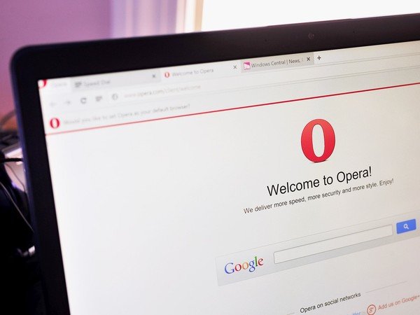 Opera gx vs google