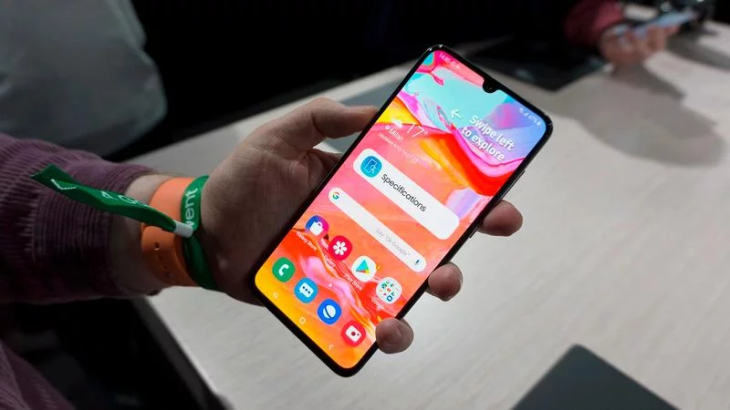 samsung galaxy a70 triple camera