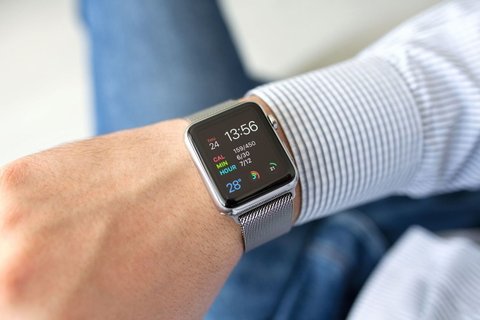 Apple Watch Vs Wear Os