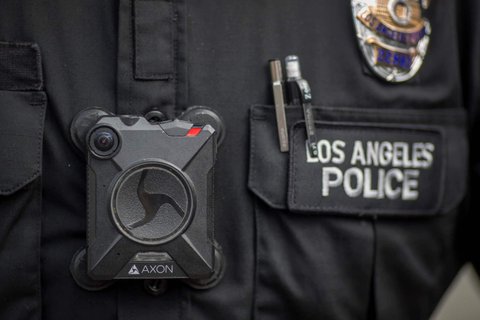 a-police-officer-turned-off-his-body-cam-and-groped-a-dead-womans-breasts-1