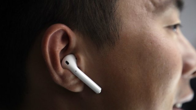 best-bluetooth-earphones-for-iphone-india