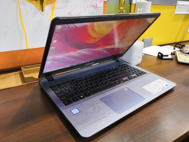Asus Vivobook X507 2