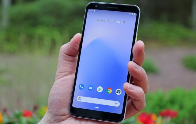 Small Pixel 3a Xl Front In Hand