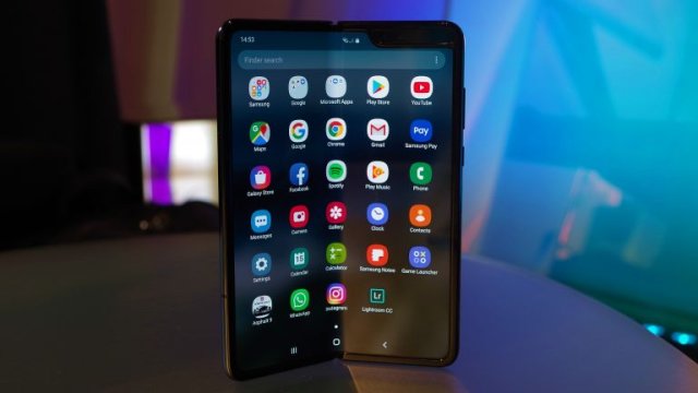 foldable-phone-android