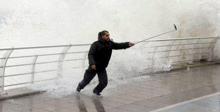 selfie-deaths-in-the-world-india-is-on-top