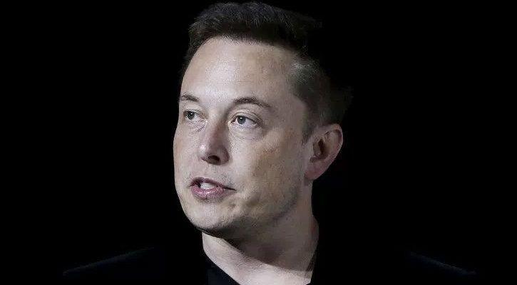 Elon Musk 1538135108