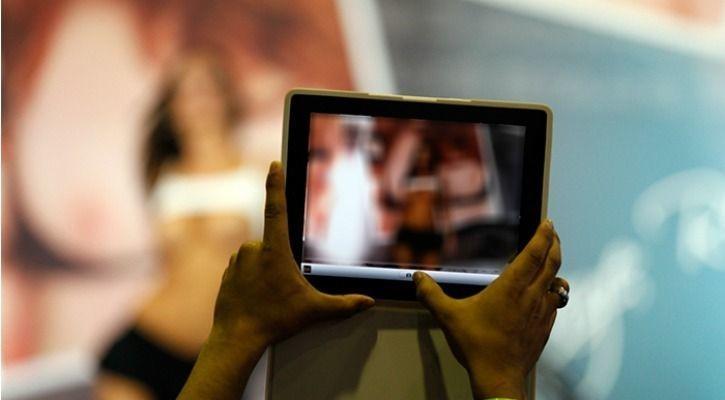 Pornography 1538389585