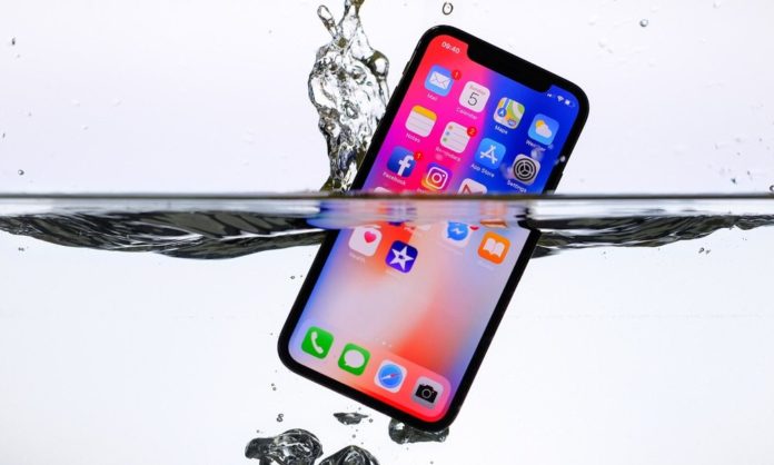 is the iPhone x waterproof