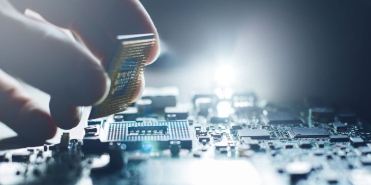 Kết quả hình ảnh cho spy chip story