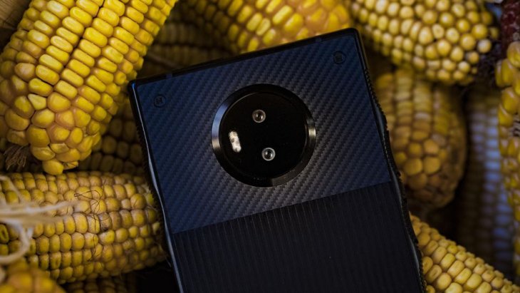 Red Hydrogen One 3123