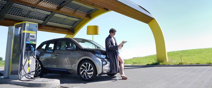 Fastned Solar Powered Ev Charger Nl