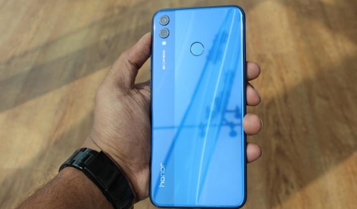 Honor 8x Back