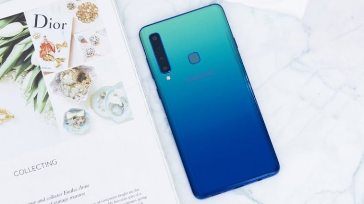 Samsung Galaxy A9 2018 2 1