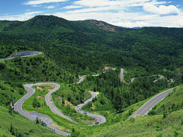 Top 10 Most Beautiful Highways in China - Aizhai Winding Mountain Road
