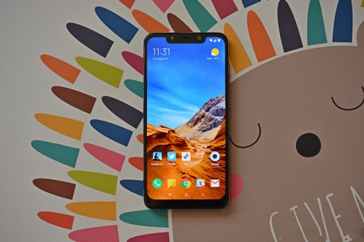 Xiaomi-Pocophone-F1-display