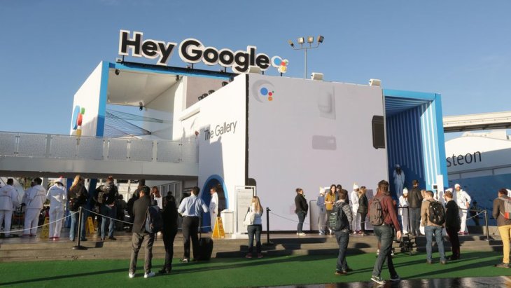 100-google-assistant-ces-2018-booth-tour