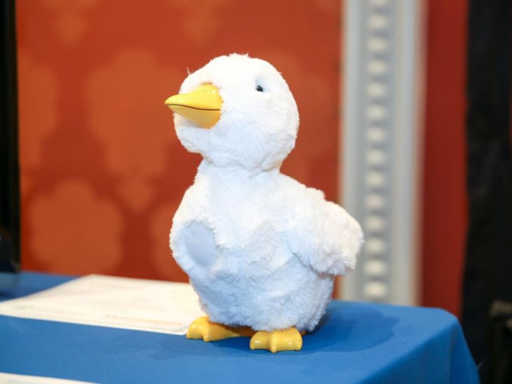 Káº¿t quáº£ hÃ¬nh áº£nh cho This robot duck from Aflac