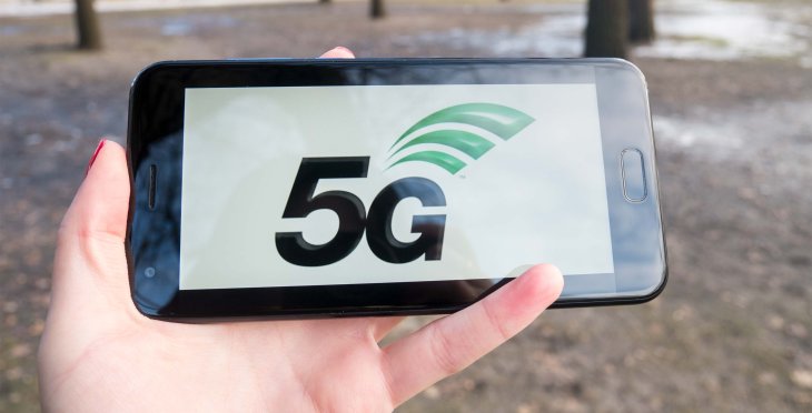 Káº¿t quáº£ hÃ¬nh áº£nh cho 5g phone