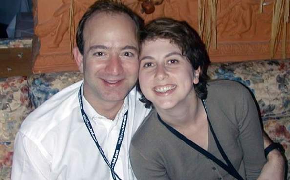 Káº¿t quáº£ hÃ¬nh áº£nh cho bezos and mackenzie