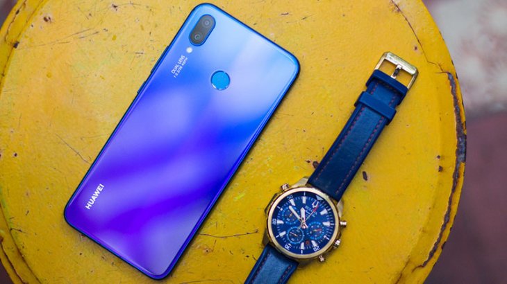 Huawei Nova 3i1