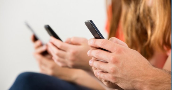 Cellphonepeopledeposit Resize Md