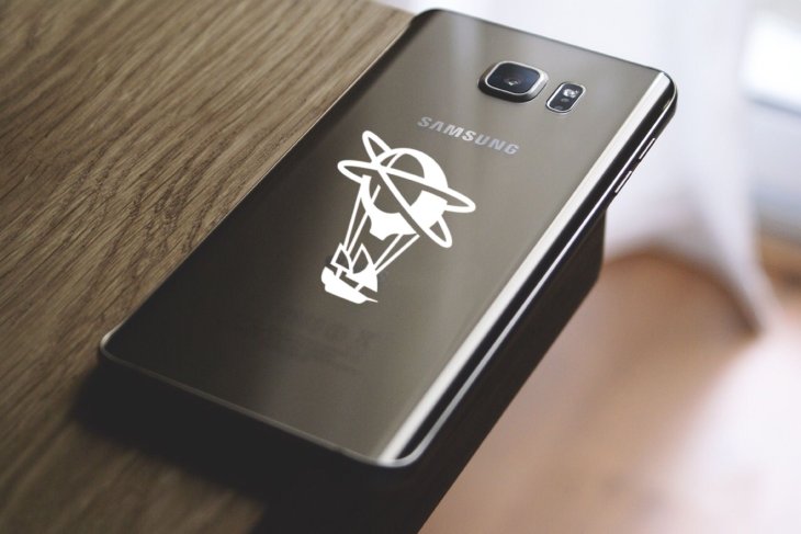 Kết quả hình ảnh cho niantic and samsung