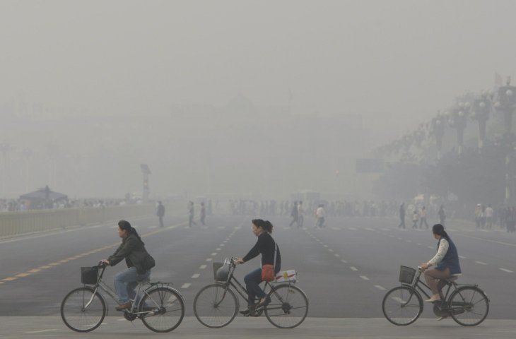 Beijing Air Pollution Bike Riders 1 12 13 By Minih