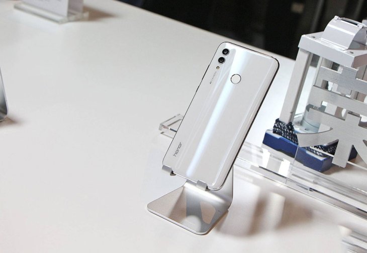 Tren Tay Honor 10 Lite Youth Edition Fptshop 05