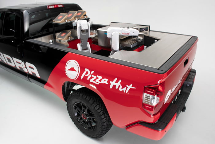 Pizza Hut Toyota Tundra Pie Pro Pickup Bed 700x467