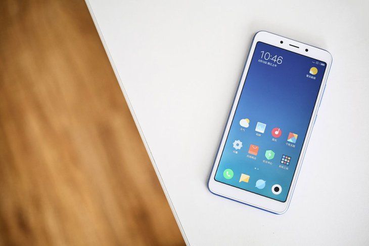 Tren Tay Xiaomi Redmi 6 Fptshop 07