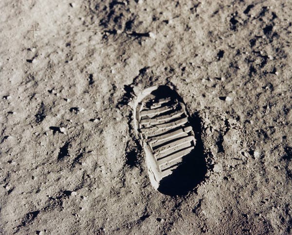 Moonbootprint 1