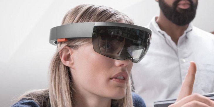 Hololens Credit Microsoft