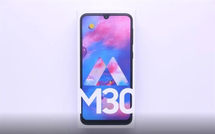 galaxy m30 features